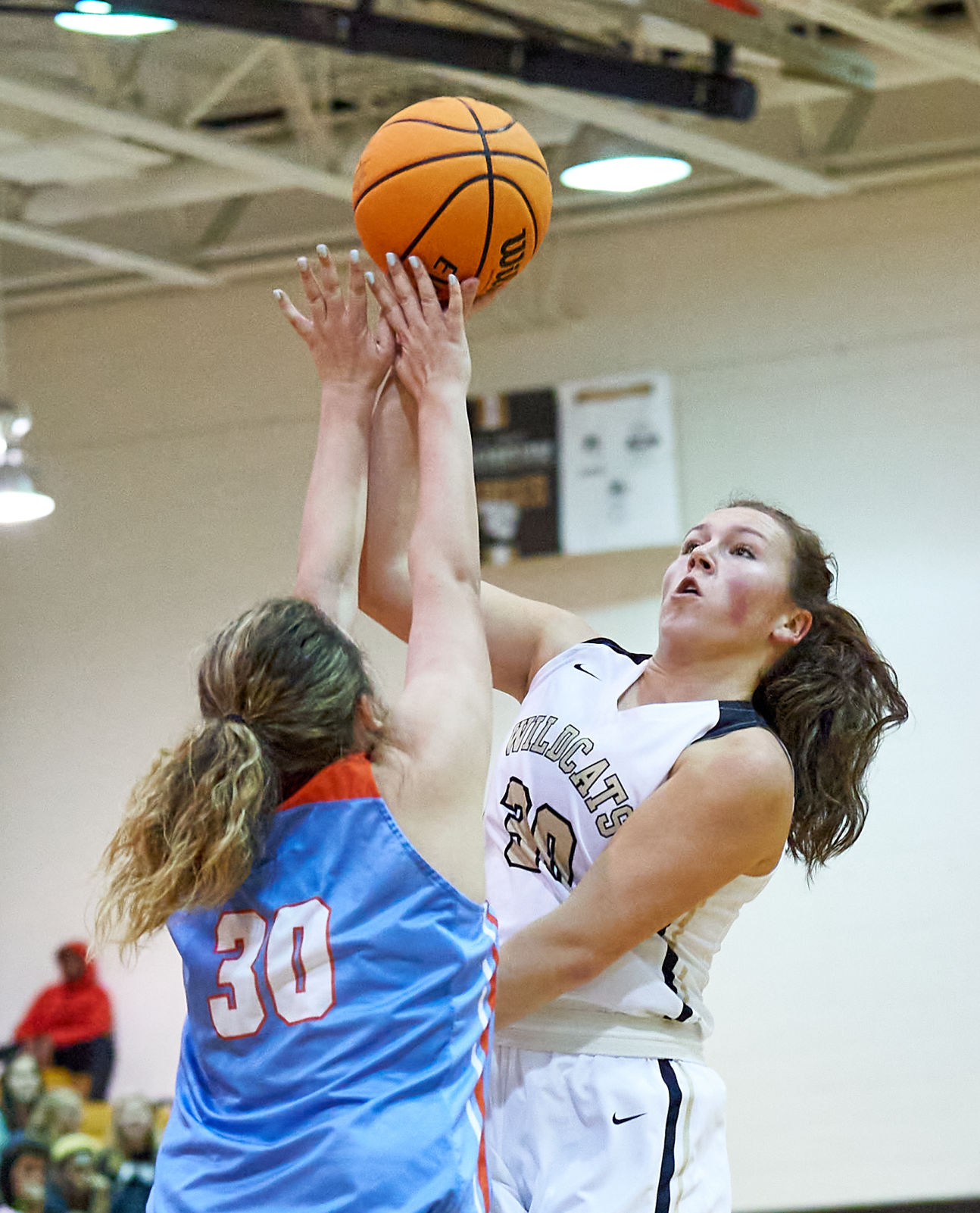 200103 DHS BBALL 10.jpg